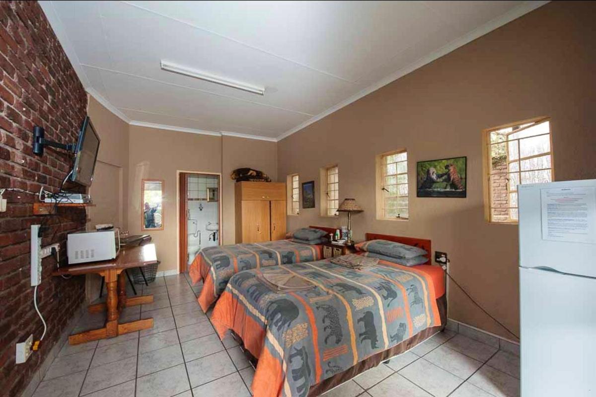 Ingwe Guesthouse Mbombela Zewnętrze zdjęcie